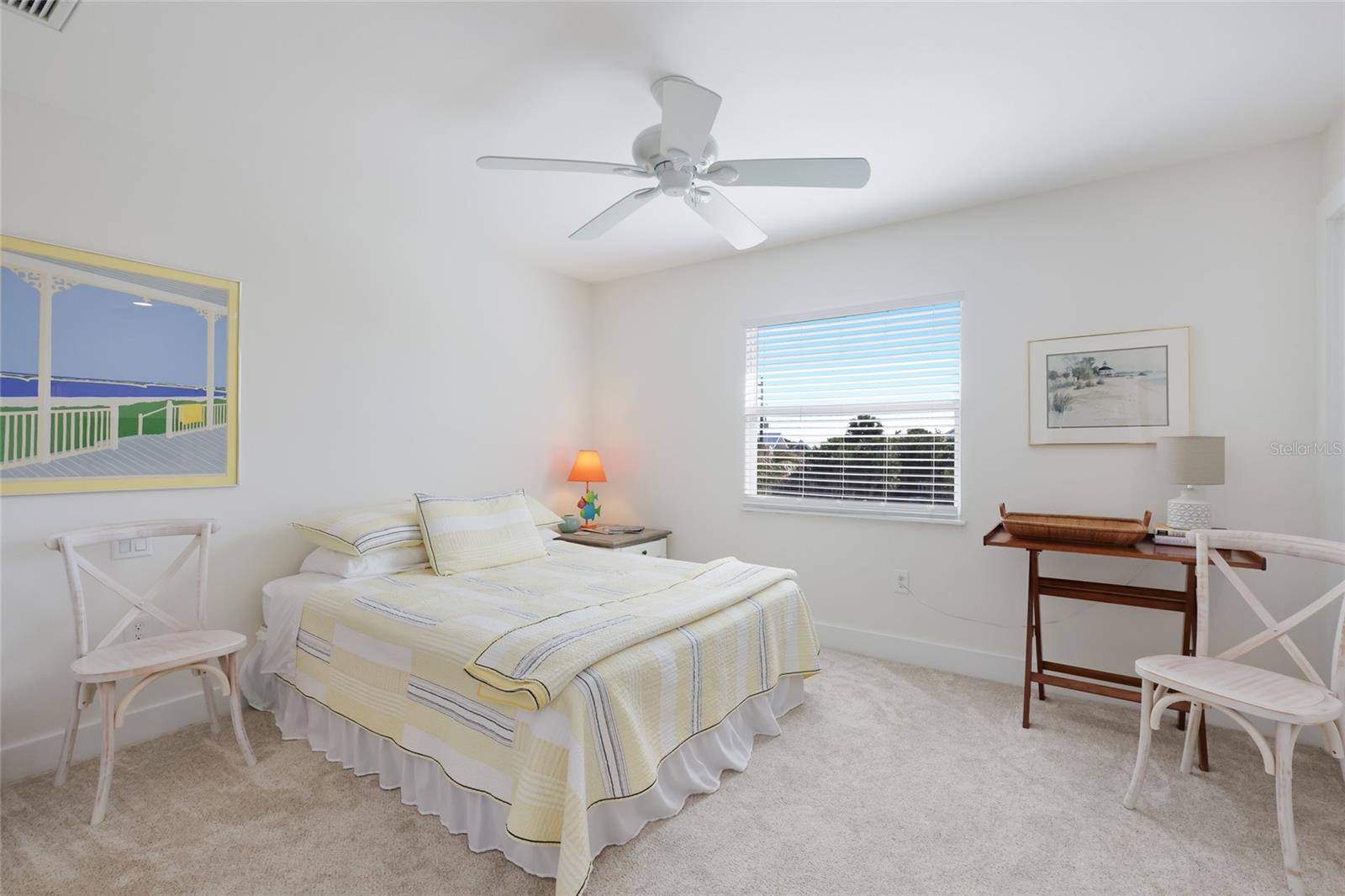 Image 19 of 40 For 420 Gulf Boulevard 9