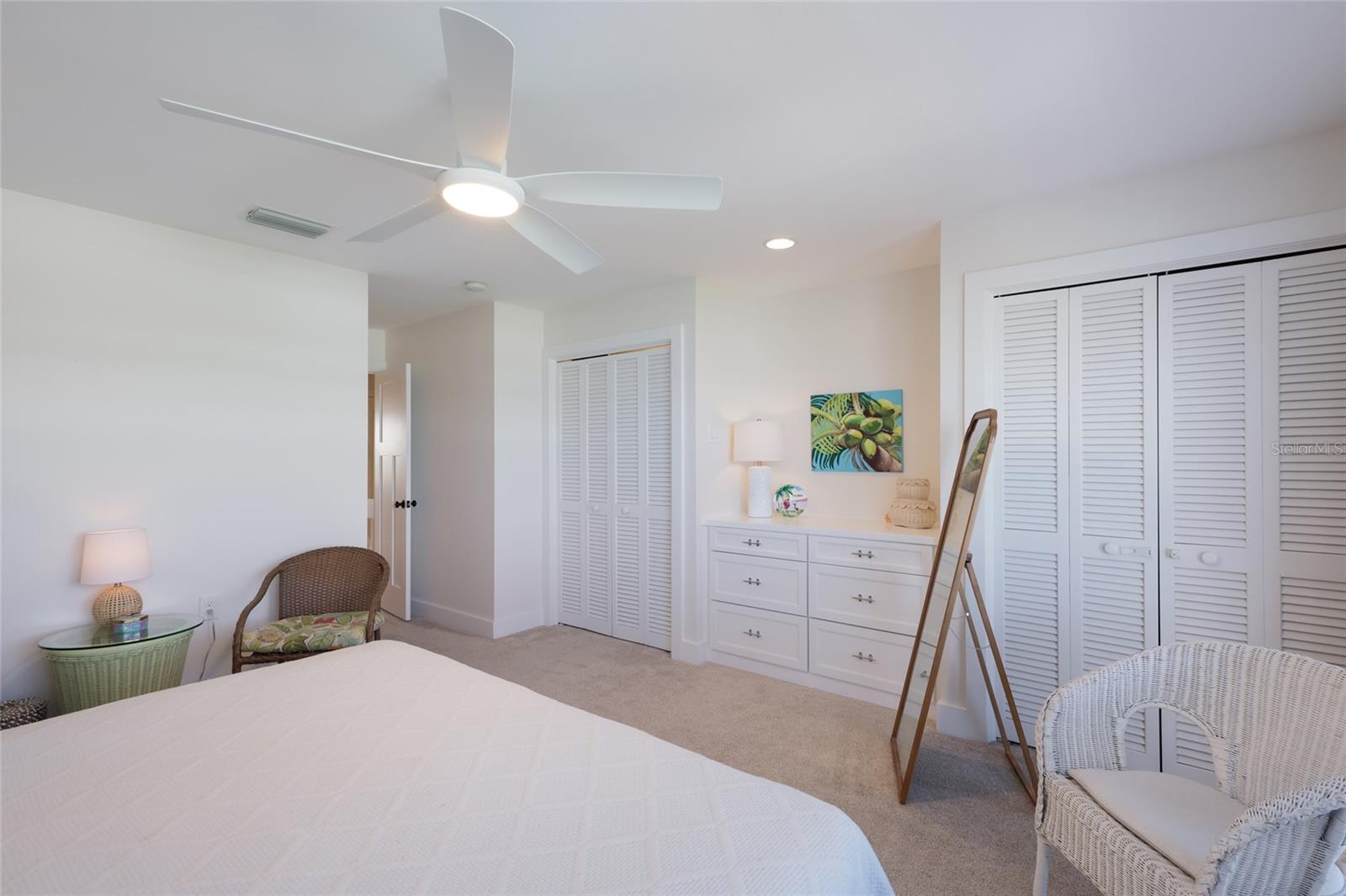 Image 24 of 40 For 420 Gulf Boulevard 9