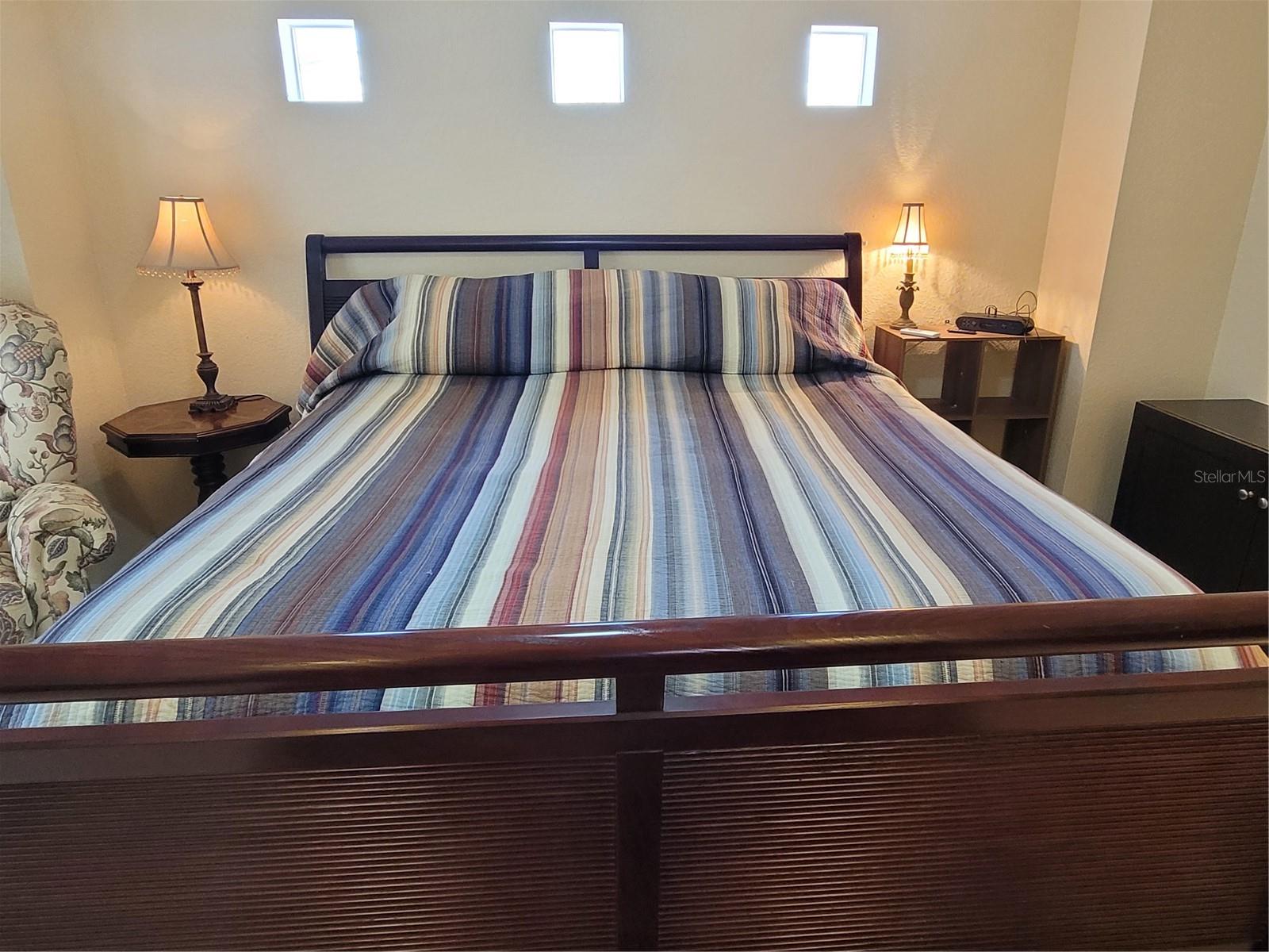 Image 18 of 39 For 9458 Modesto Circle