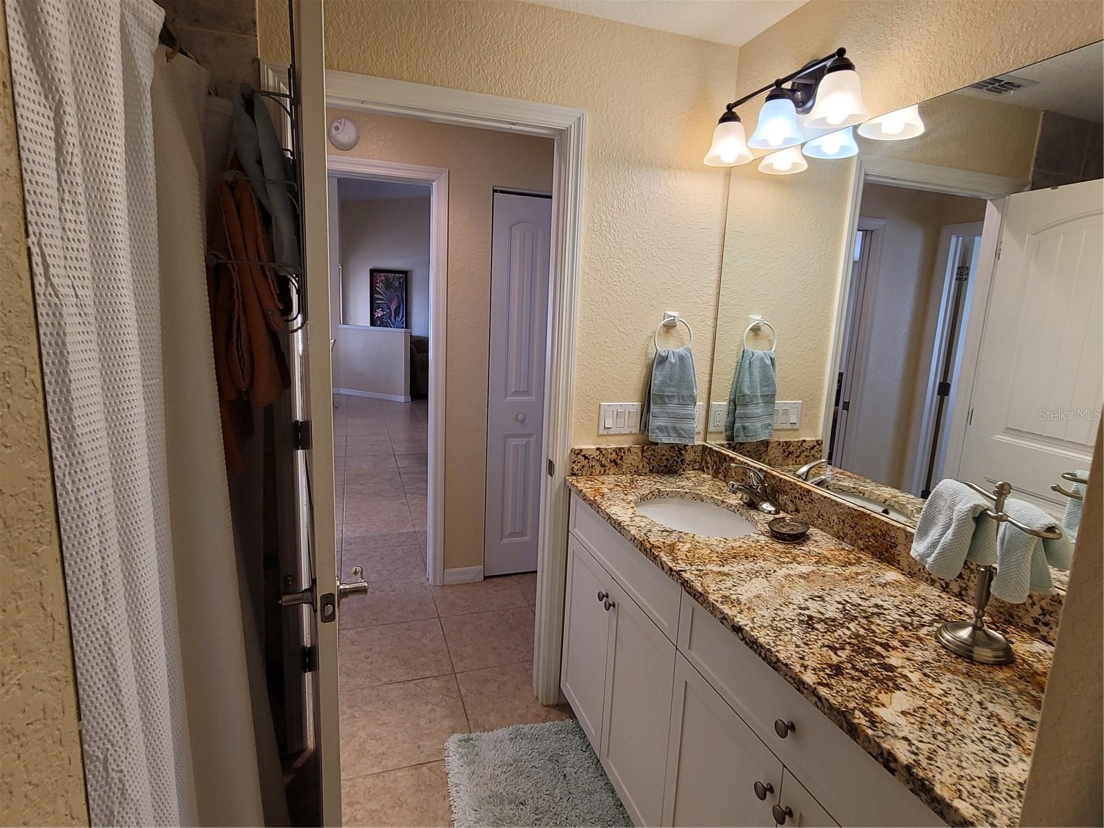 Image 27 of 39 For 9458 Modesto Circle