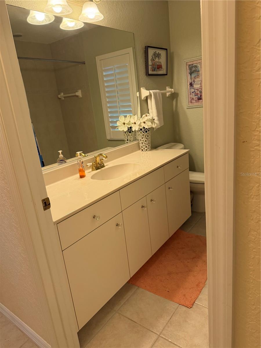 Image 24 of 40 For 138 Broadmoor Lane