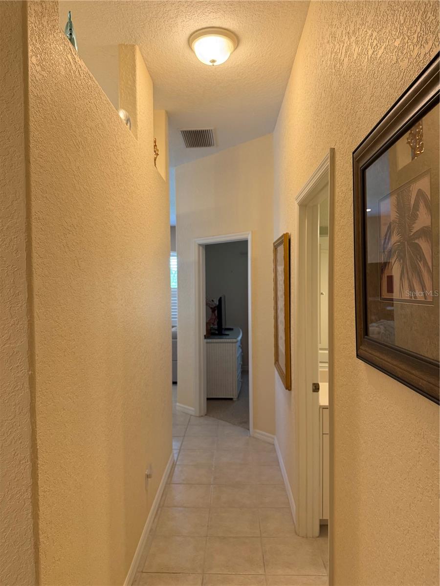 Image 25 of 40 For 138 Broadmoor Lane