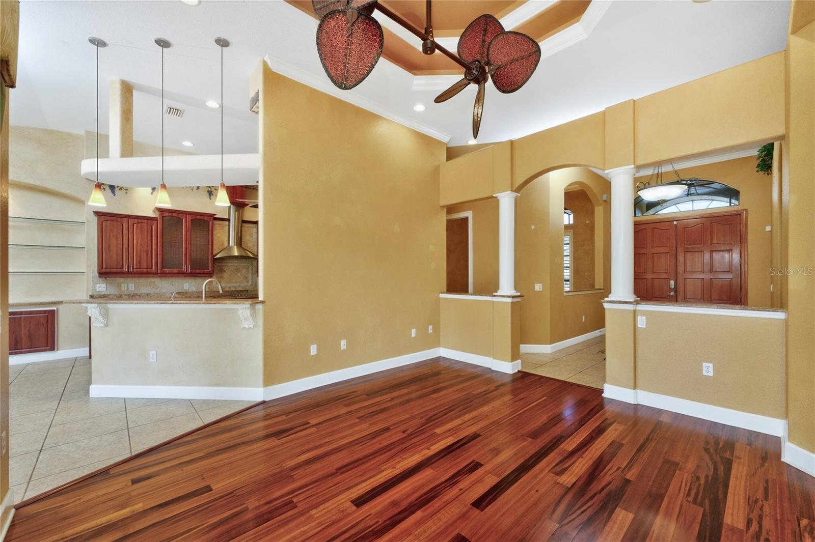 Image 10 of 78 For 1141 Rotonda Circle