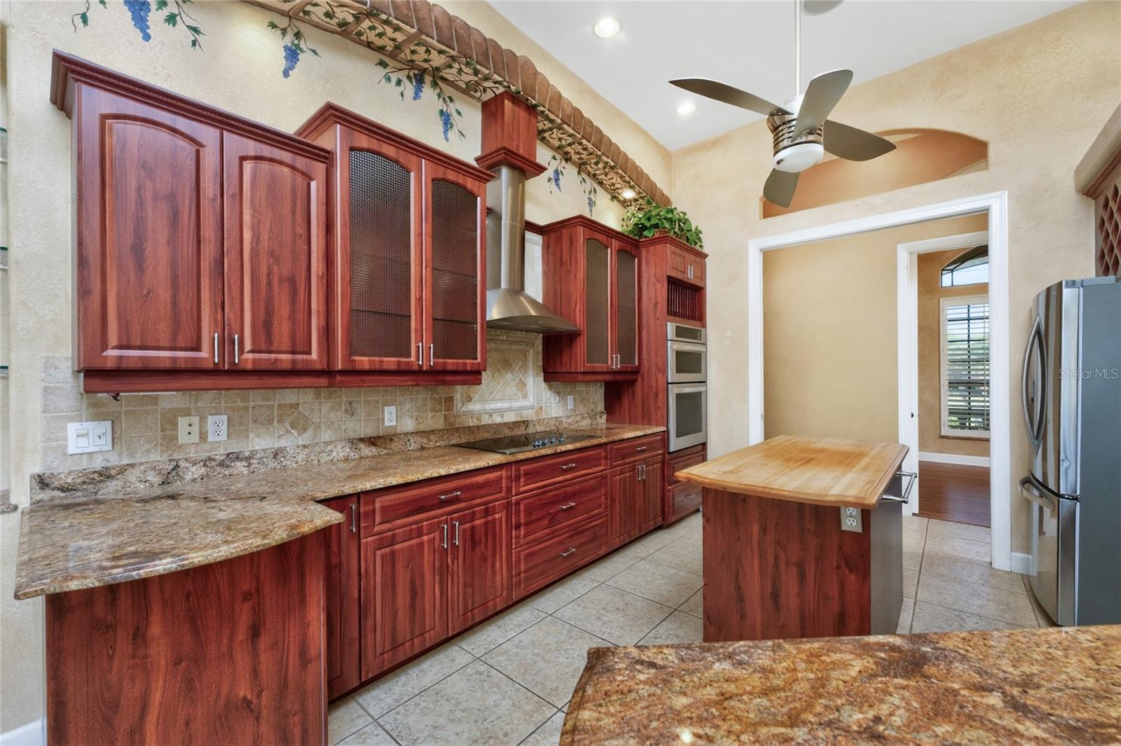 Image 14 of 78 For 1141 Rotonda Circle