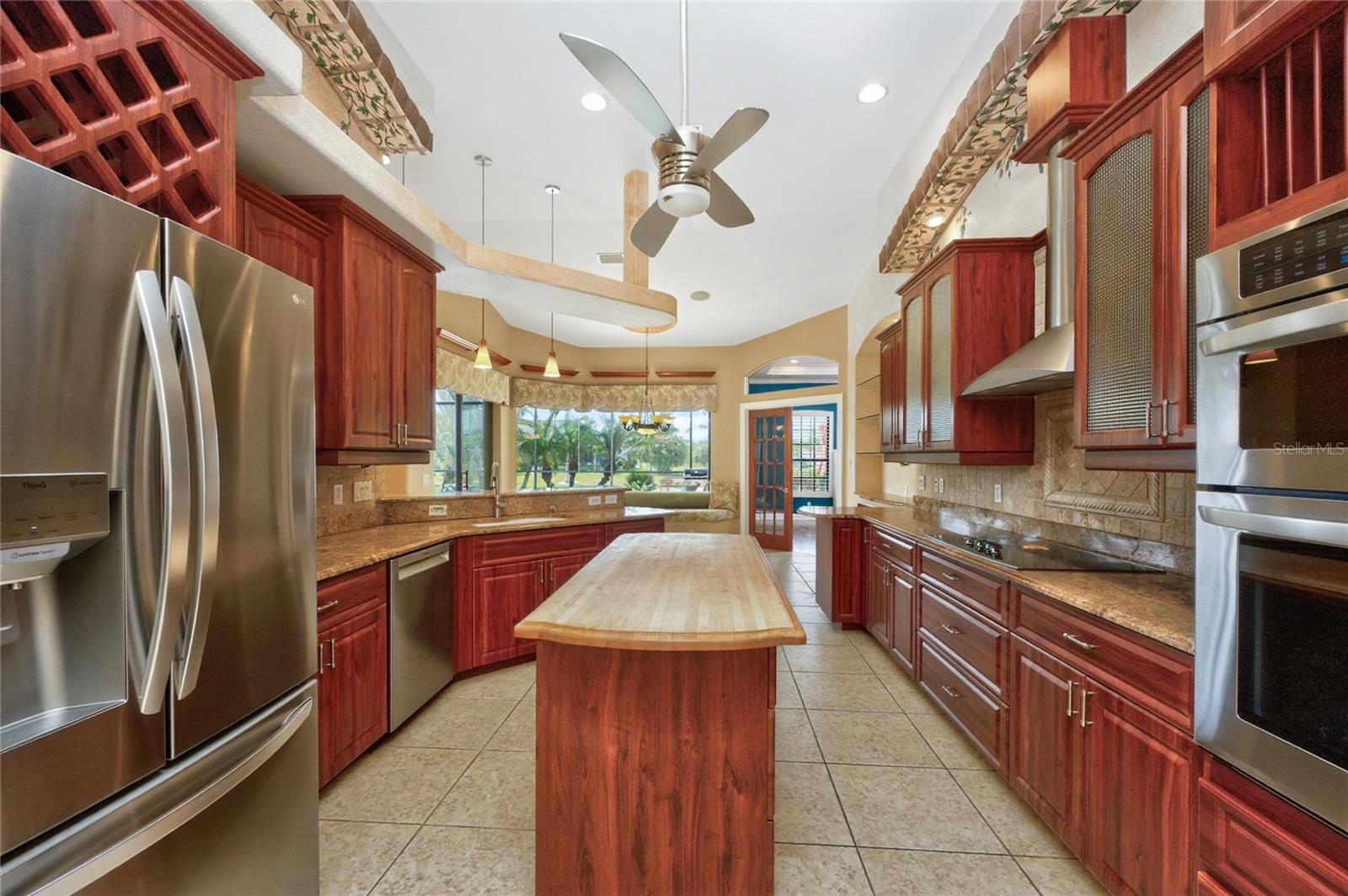 Image 15 of 78 For 1141 Rotonda Circle