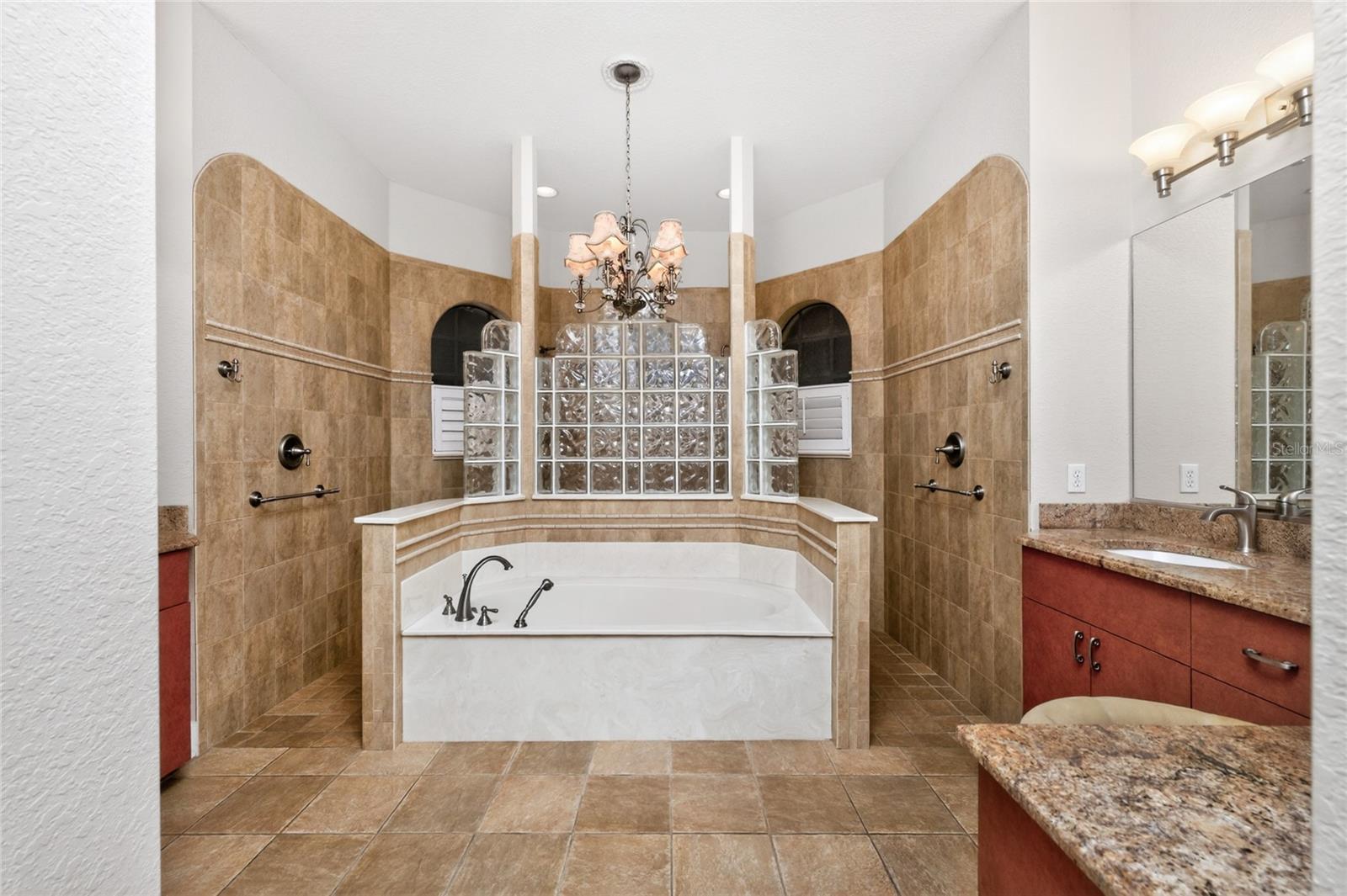 Image 28 of 78 For 1141 Rotonda Circle