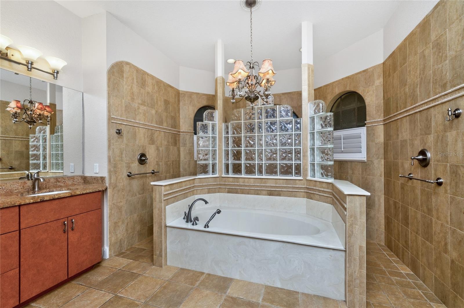 Image 29 of 78 For 1141 Rotonda Circle