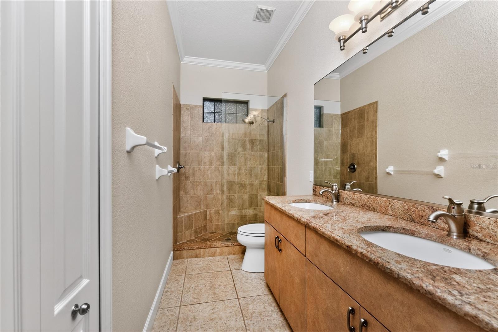 Image 38 of 78 For 1141 Rotonda Circle