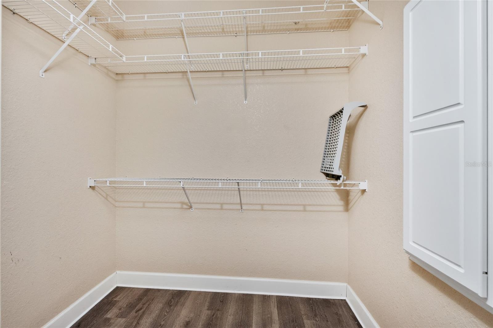 Image 42 of 78 For 1141 Rotonda Circle