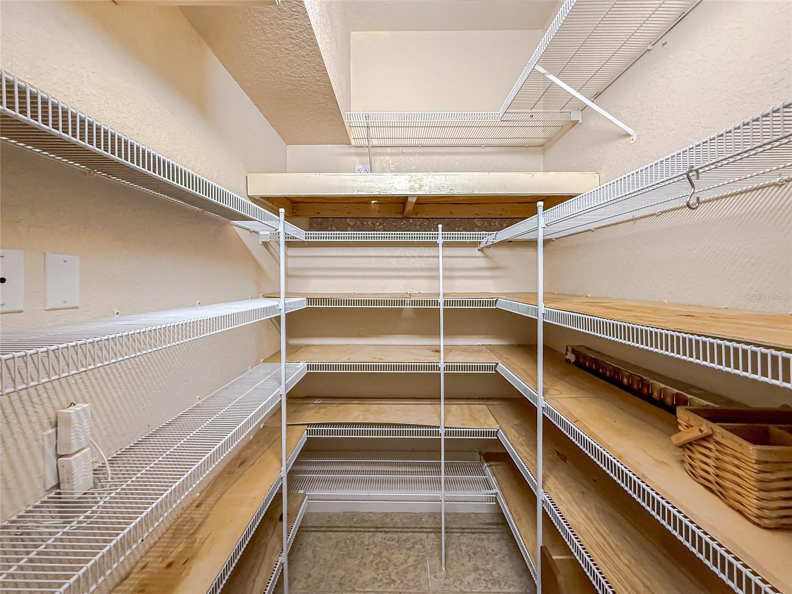 Image 44 of 78 For 1141 Rotonda Circle