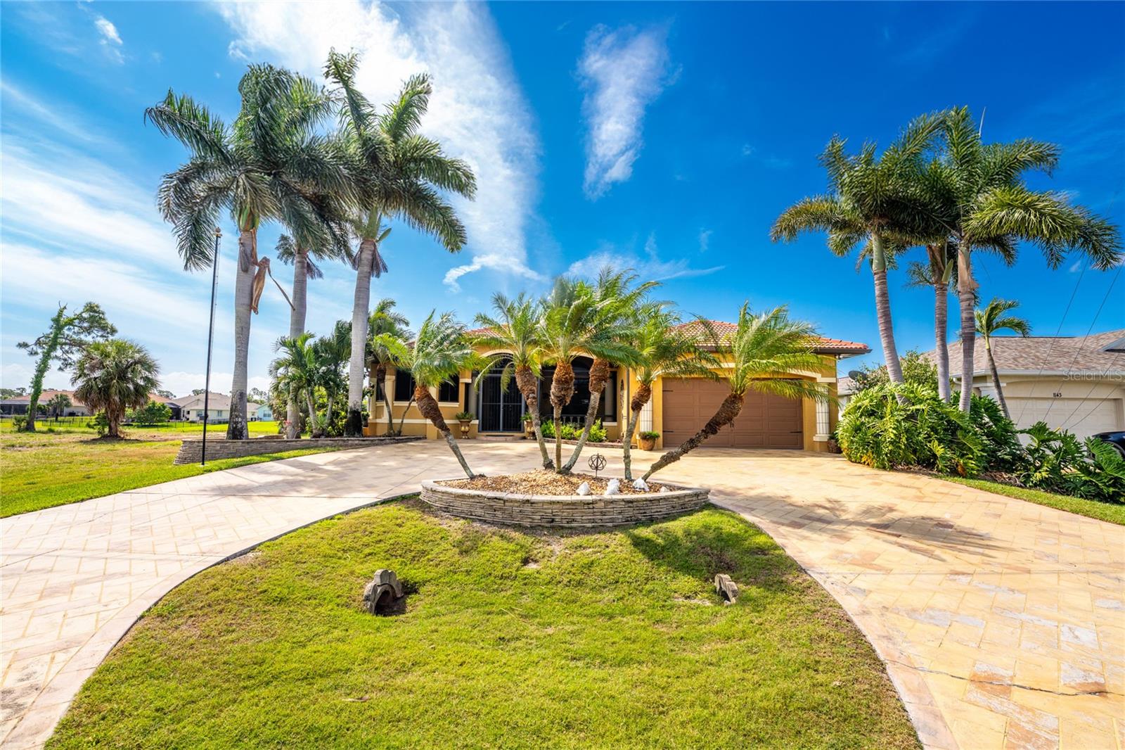 Image 67 of 78 For 1141 Rotonda Circle