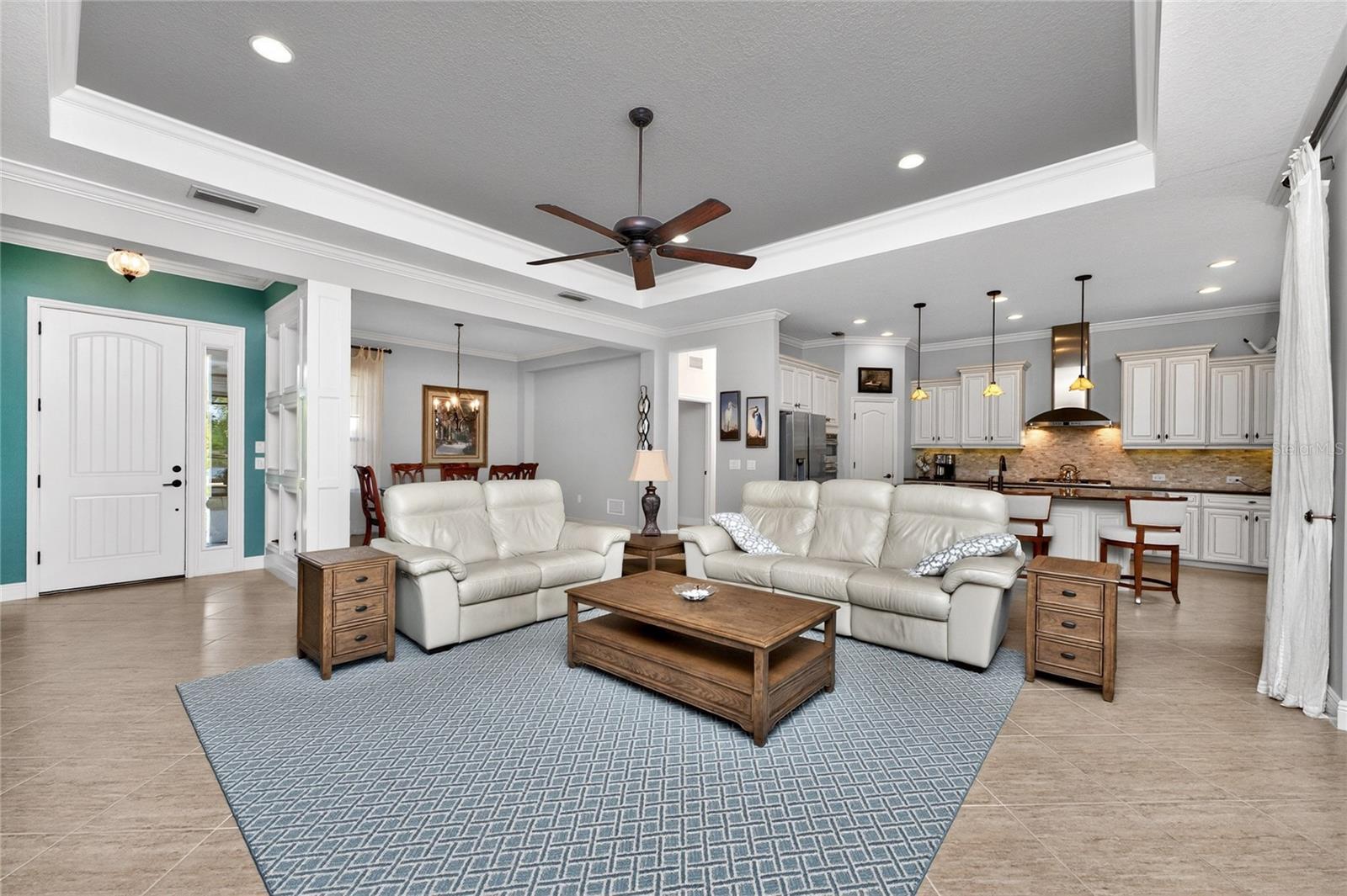 Image 11 of 98 For 27400 Hole In One Place