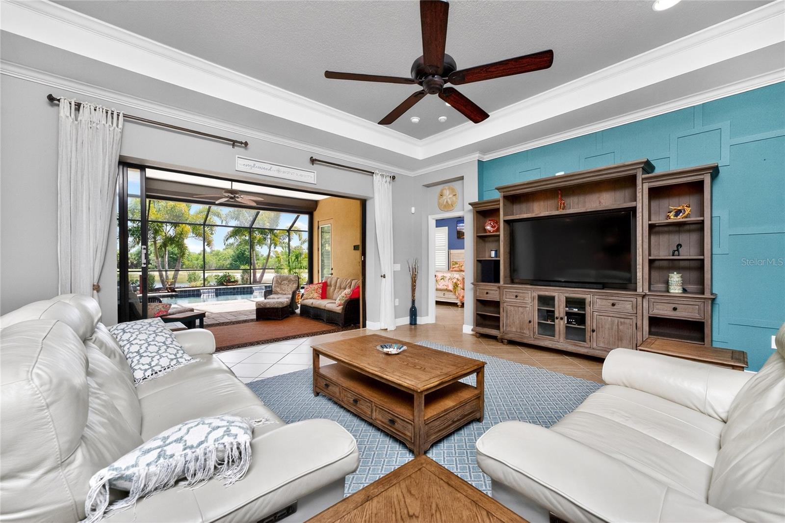 Image 14 of 98 For 27400 Hole In One Place