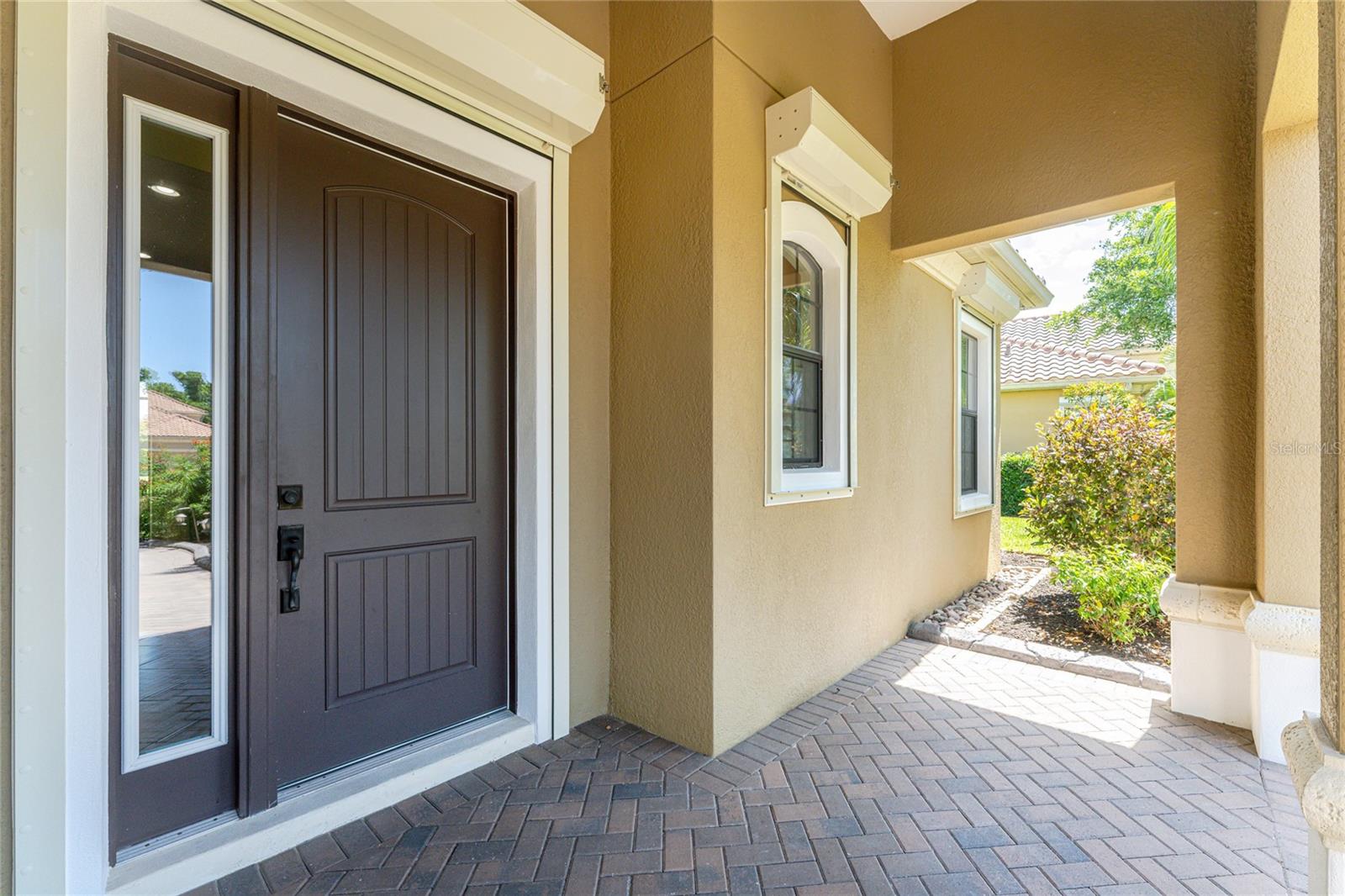 Image 4 of 98 For 27400 Hole In One Place