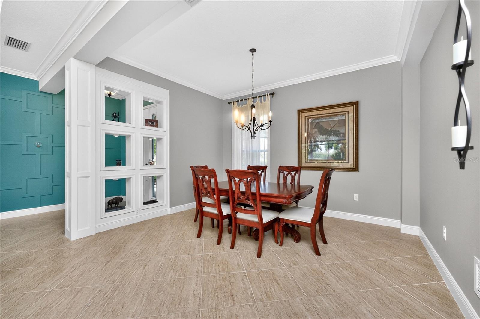 Image 7 of 98 For 27400 Hole In One Place