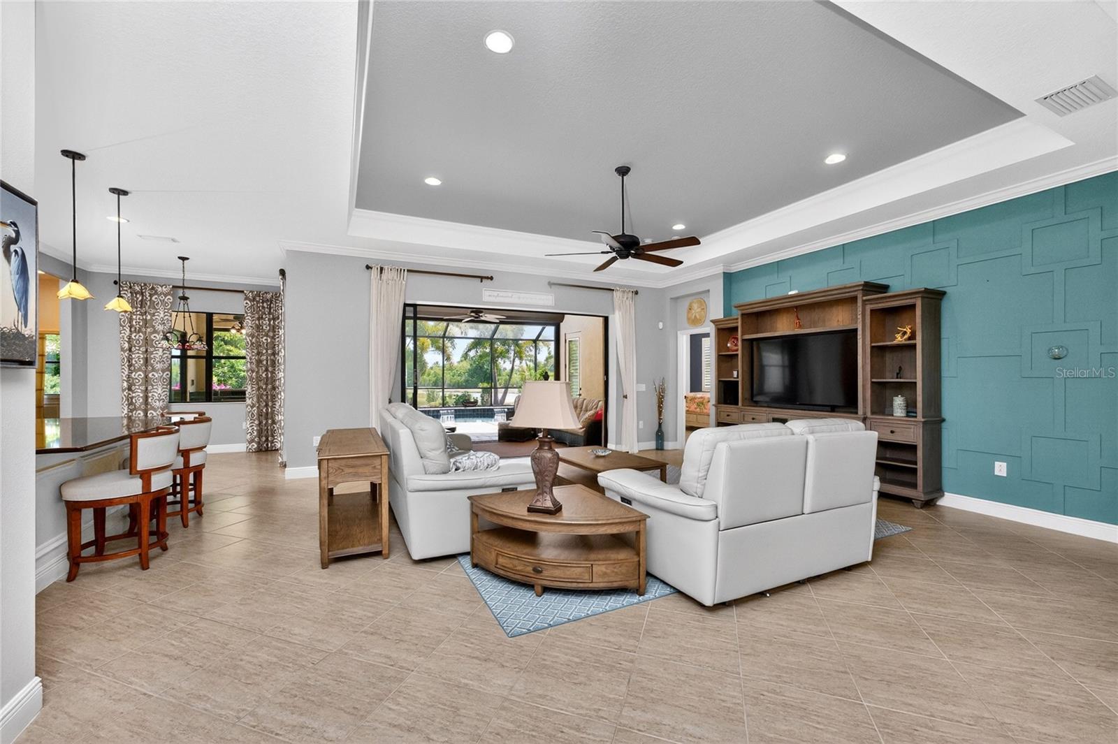 Image 9 of 98 For 27400 Hole In One Place