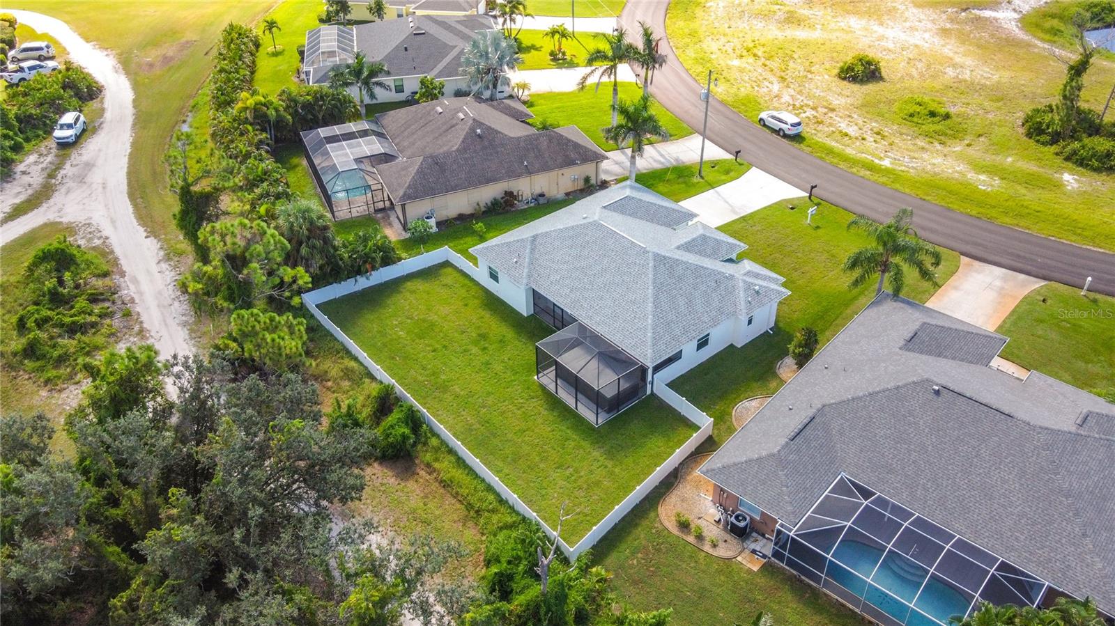 Image 3 of 63 For 26 Medalist Way