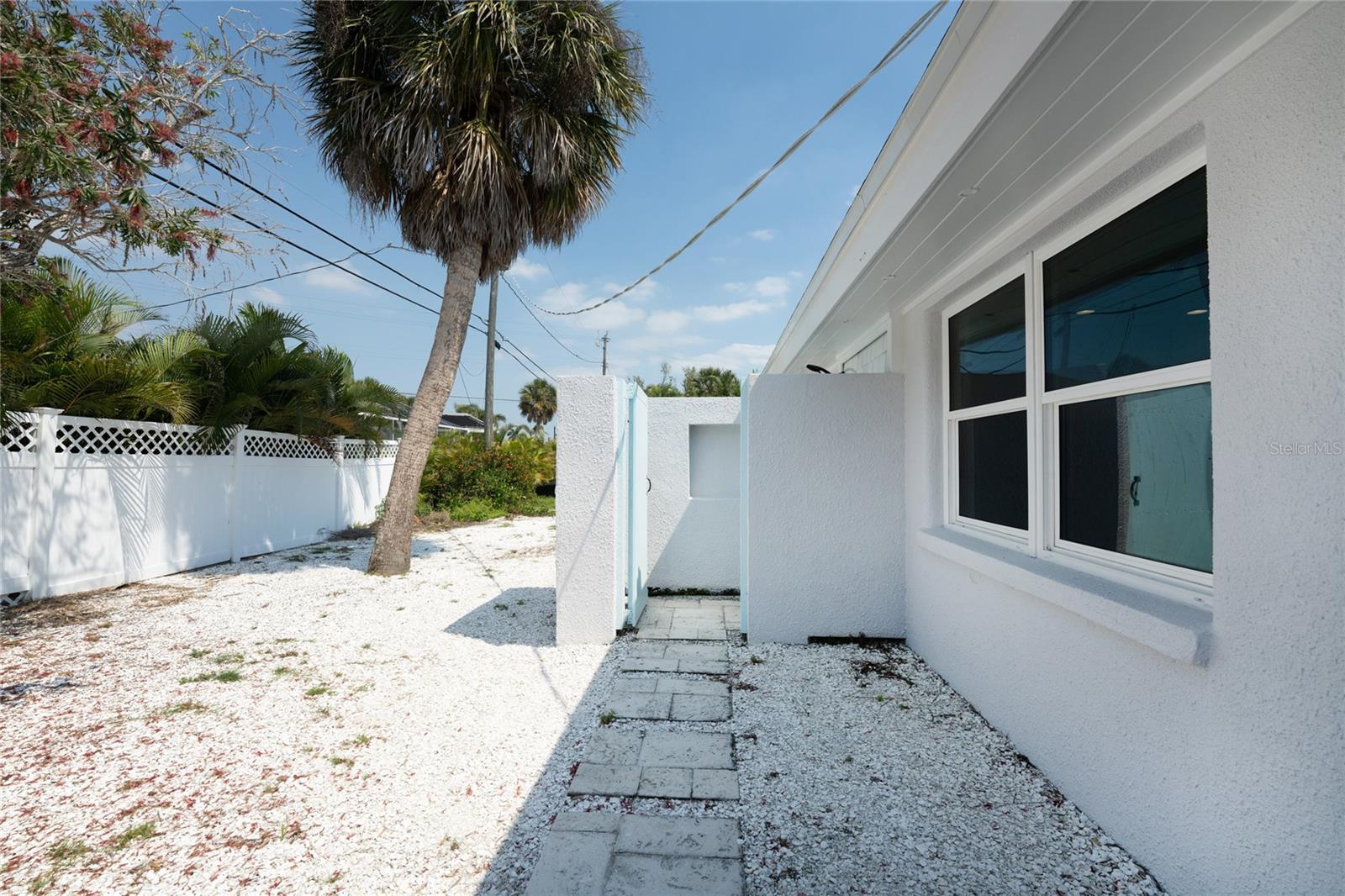 Image 20 of 42 For 1175 Little Court