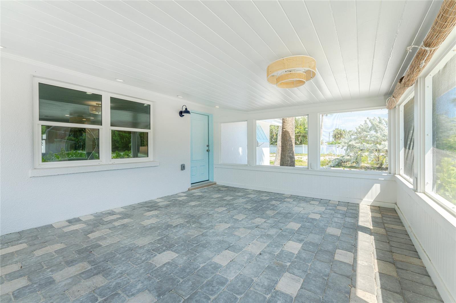 Image 23 of 42 For 1175 Little Court