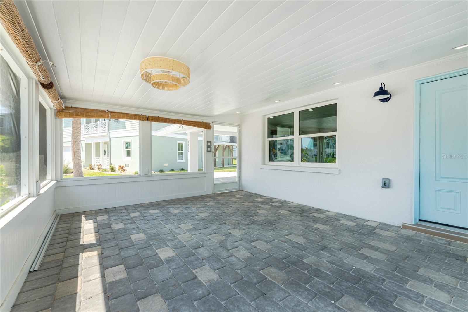 Image 24 of 42 For 1175 Little Court