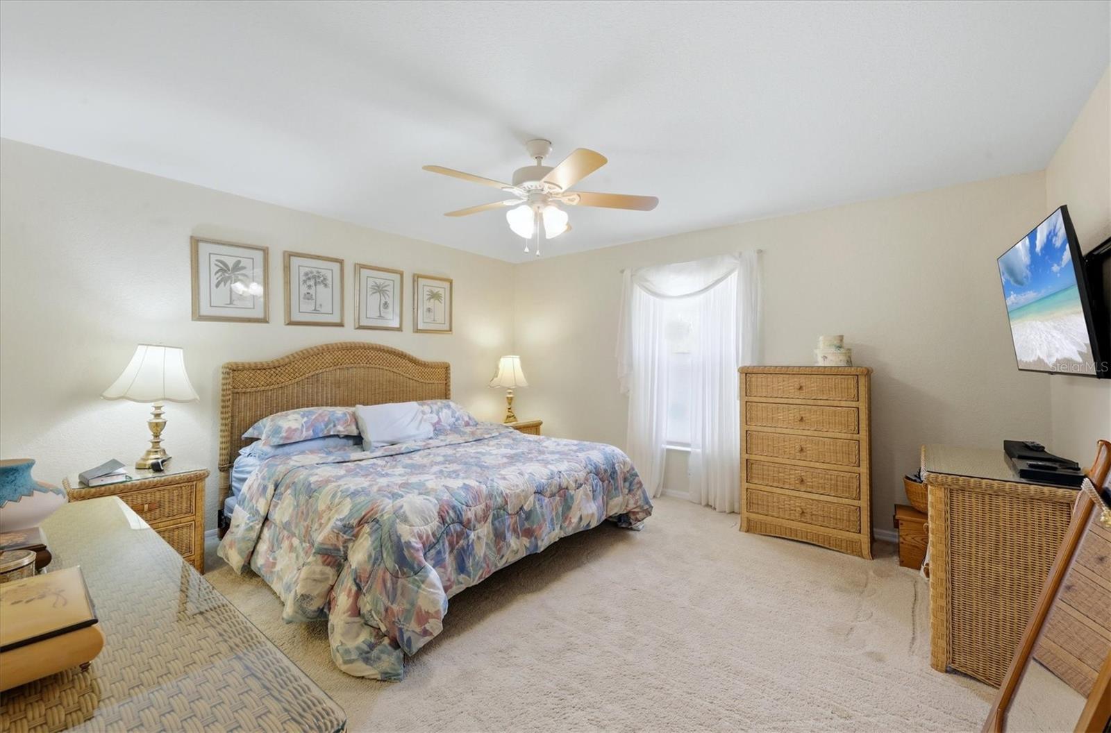 Image 20 of 42 For 11200 Carnegie Avenue