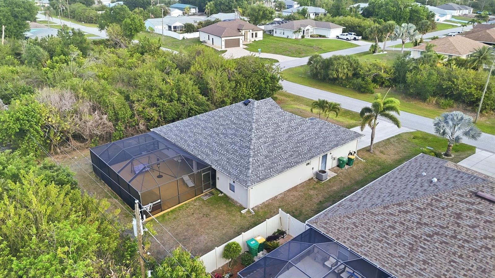 Image 39 of 42 For 11200 Carnegie Avenue