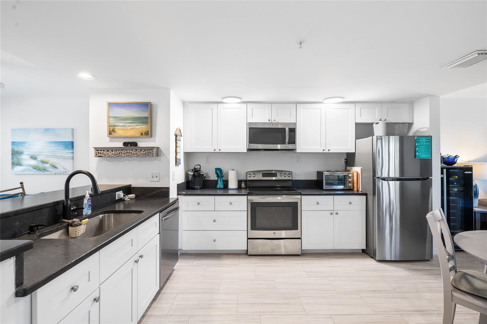 Image 14 of 41 For 9200 Little Gasparilla  304