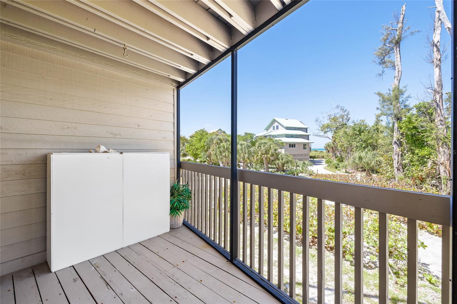 Image 18 of 41 For 9200 Little Gasparilla  304