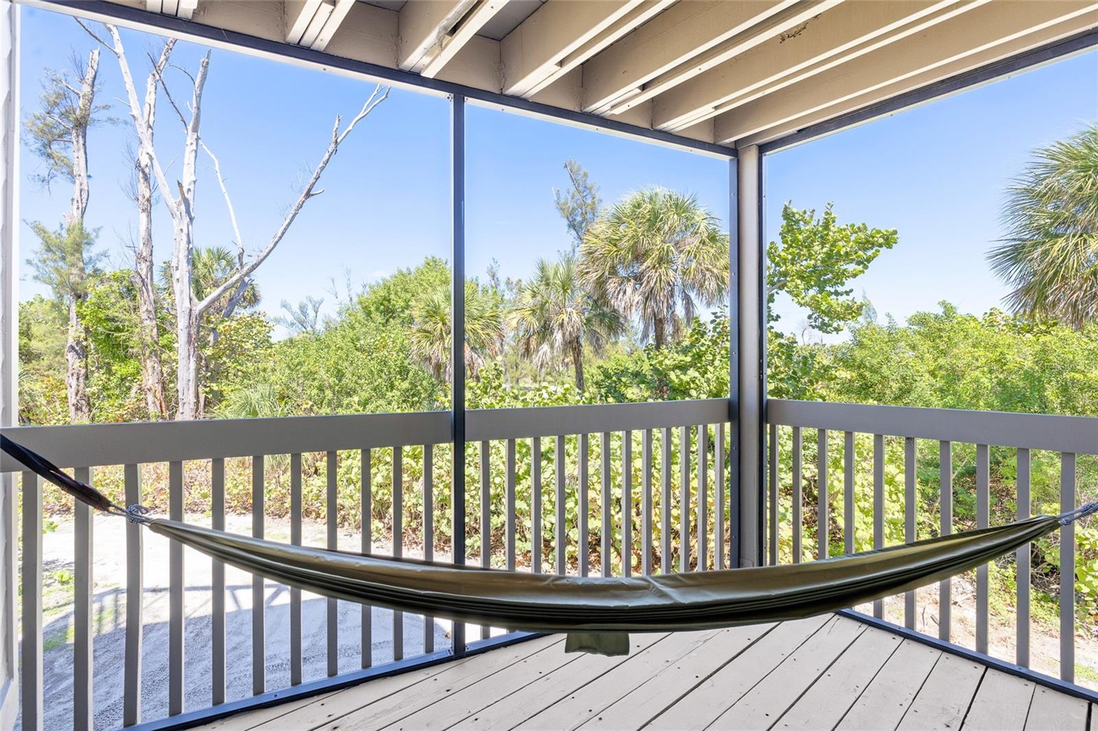 Image 22 of 41 For 9200 Little Gasparilla  304