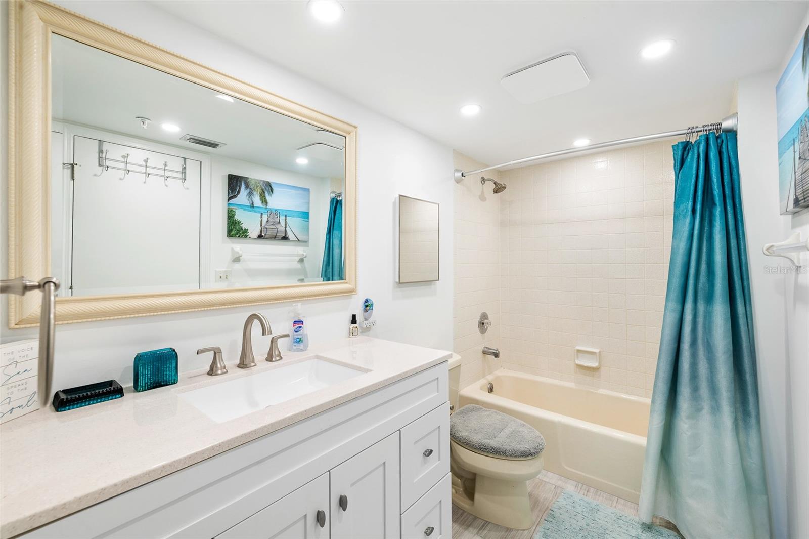 Image 25 of 41 For 9200 Little Gasparilla  304