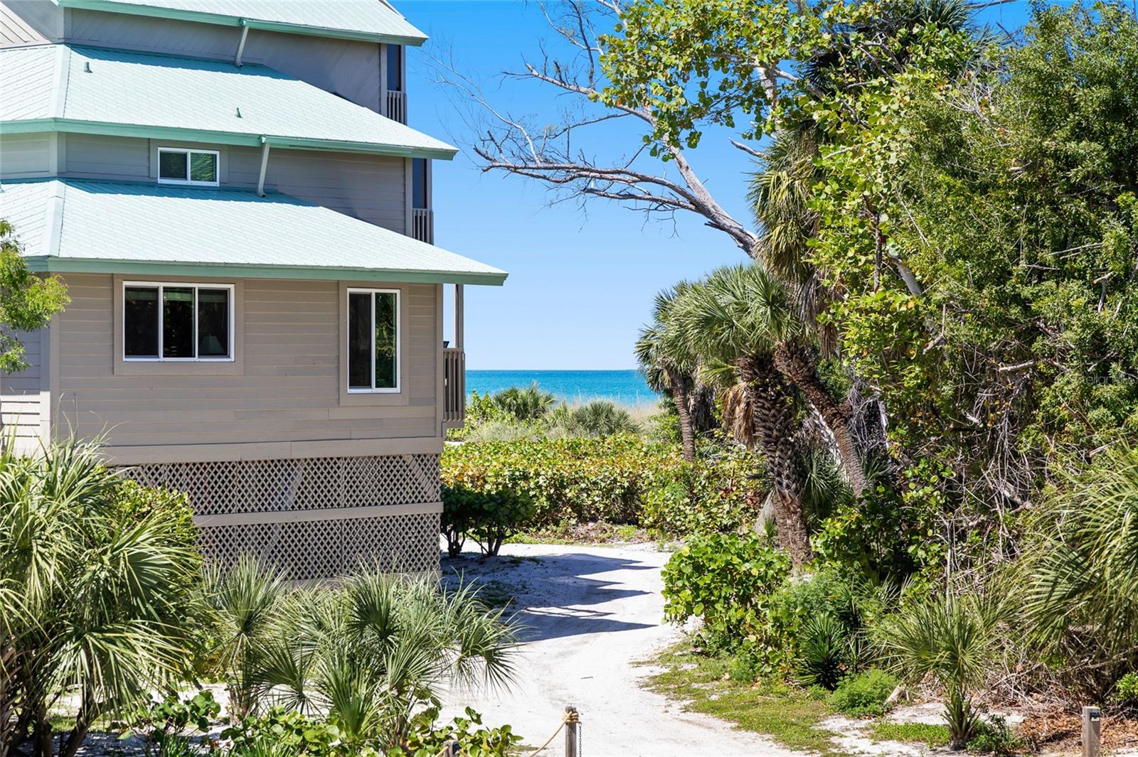 Image 27 of 41 For 9200 Little Gasparilla  304