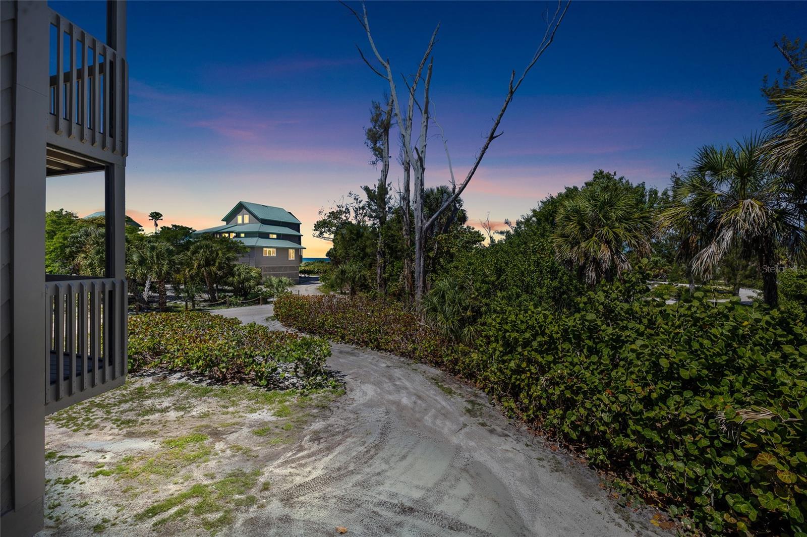 Image 3 of 41 For 9200 Little Gasparilla  304