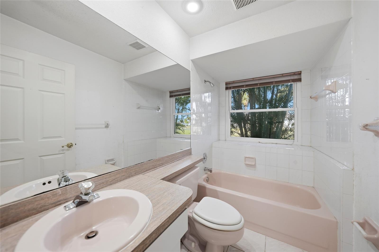 Image 31 of 79 For 64 Sportsman Court