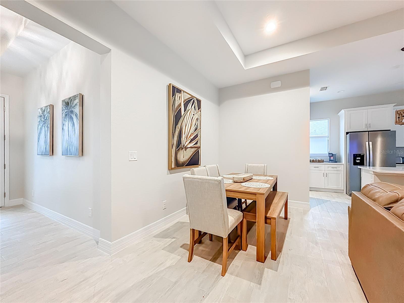 Image 10 of 25 For 107 Swan Drive