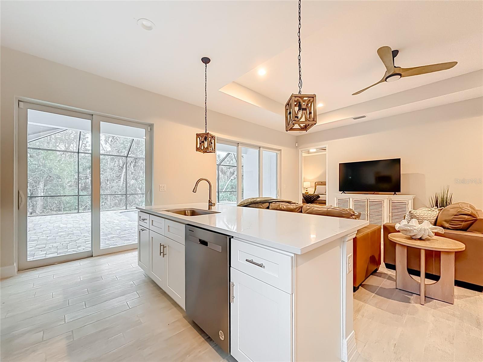 Image 11 of 25 For 107 Swan Drive