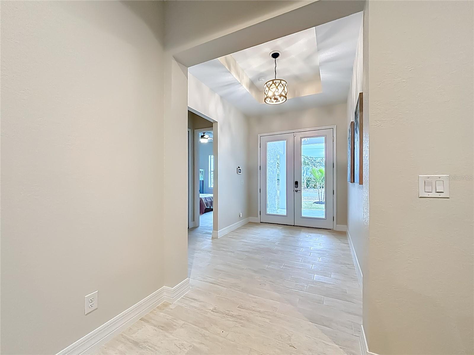 Image 16 of 25 For 107 Swan Drive