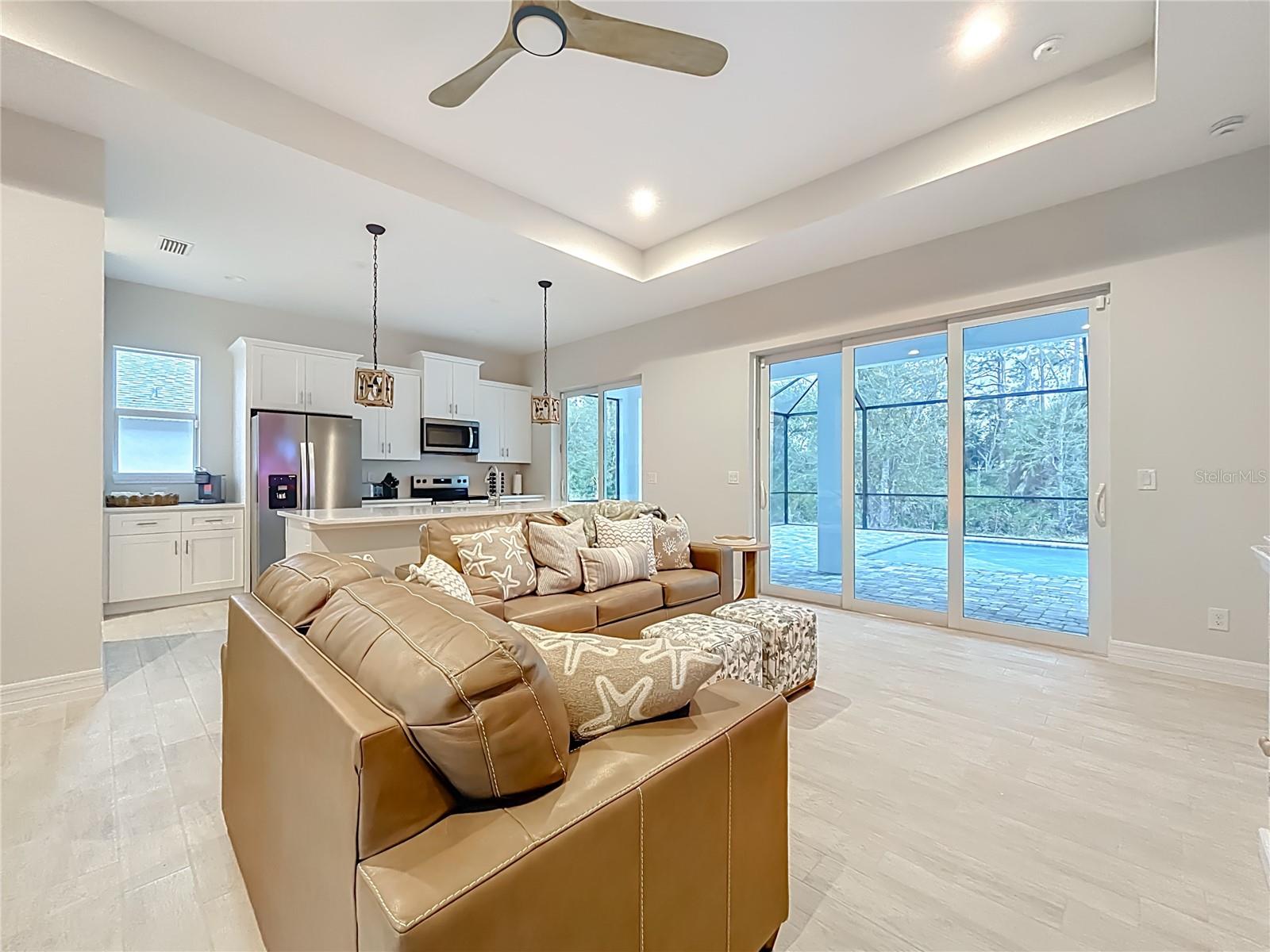 Image 4 of 25 For 107 Swan Drive