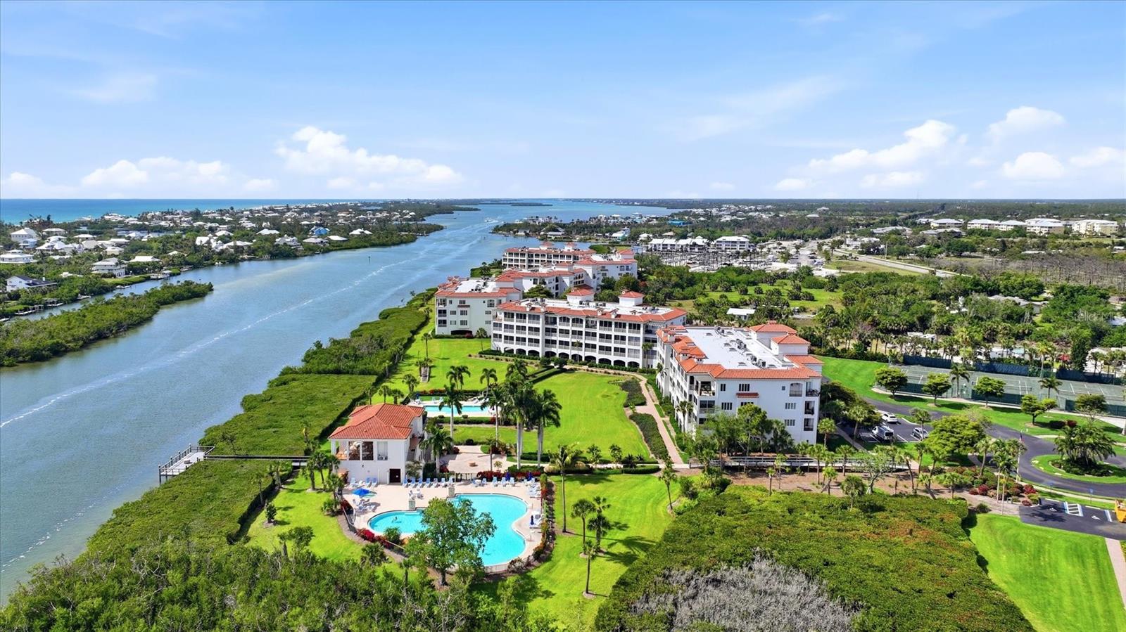 Image 3 of 53 For 11160 Hacienda Del Mar Boulevard 202