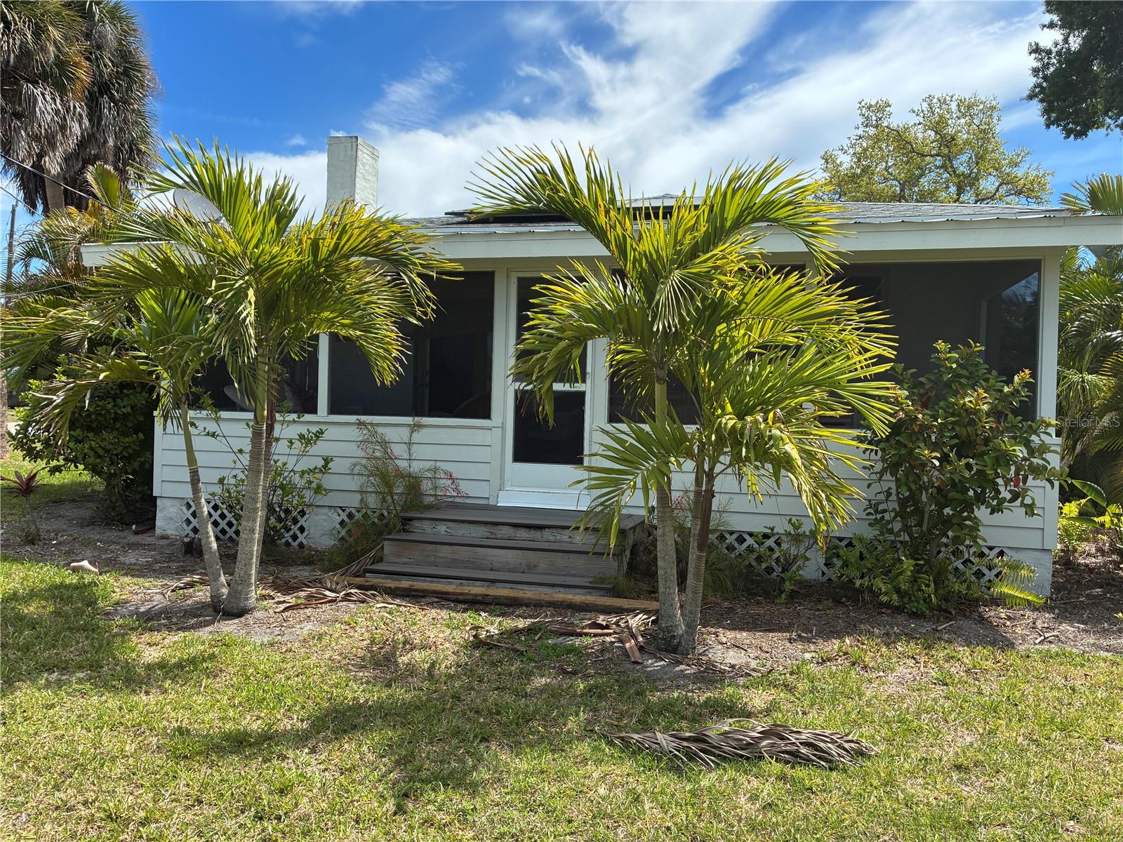 Image 18 of 18 For 385 Cowles Street