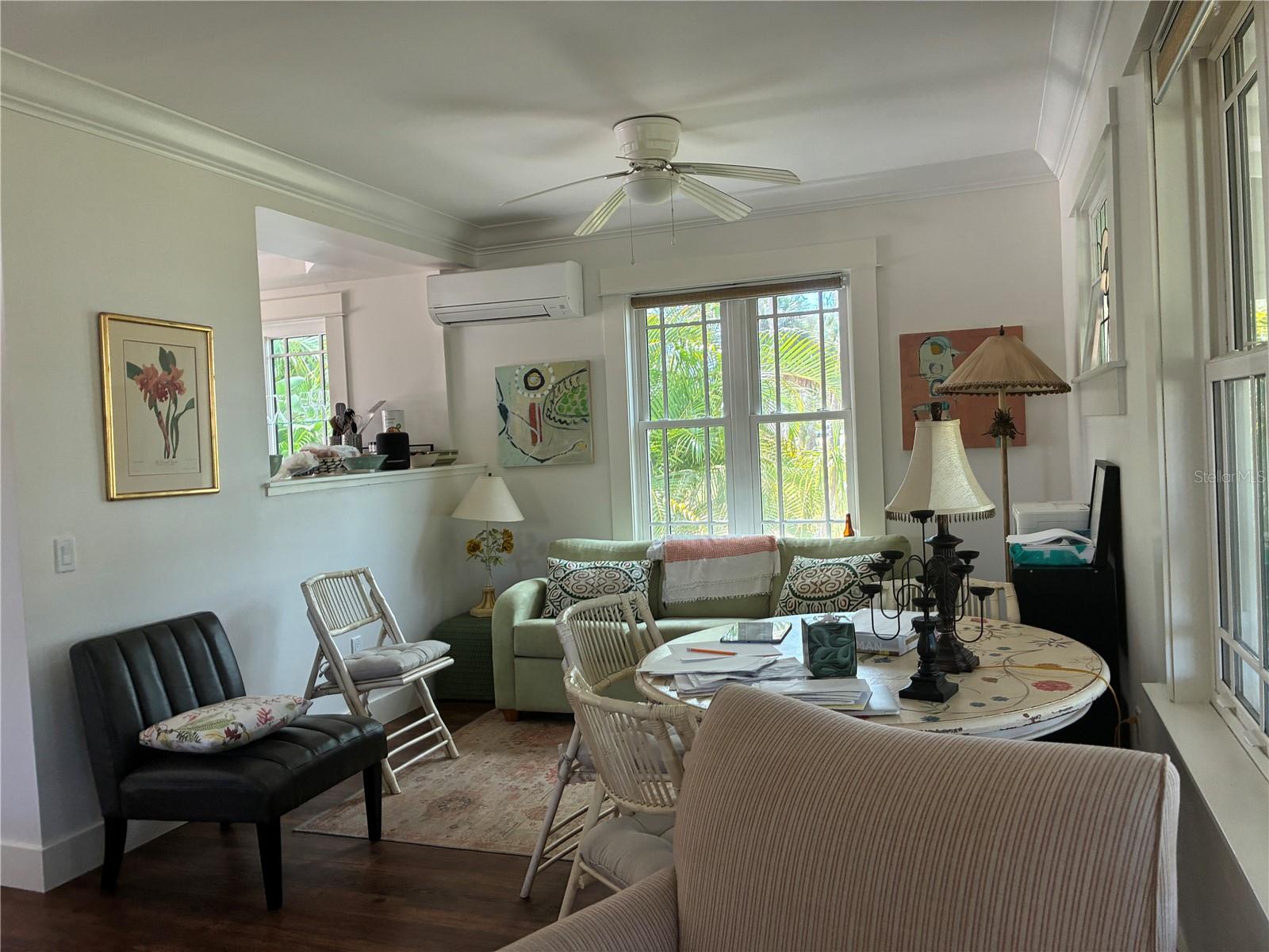 Image 3 of 18 For 385 Cowles Street