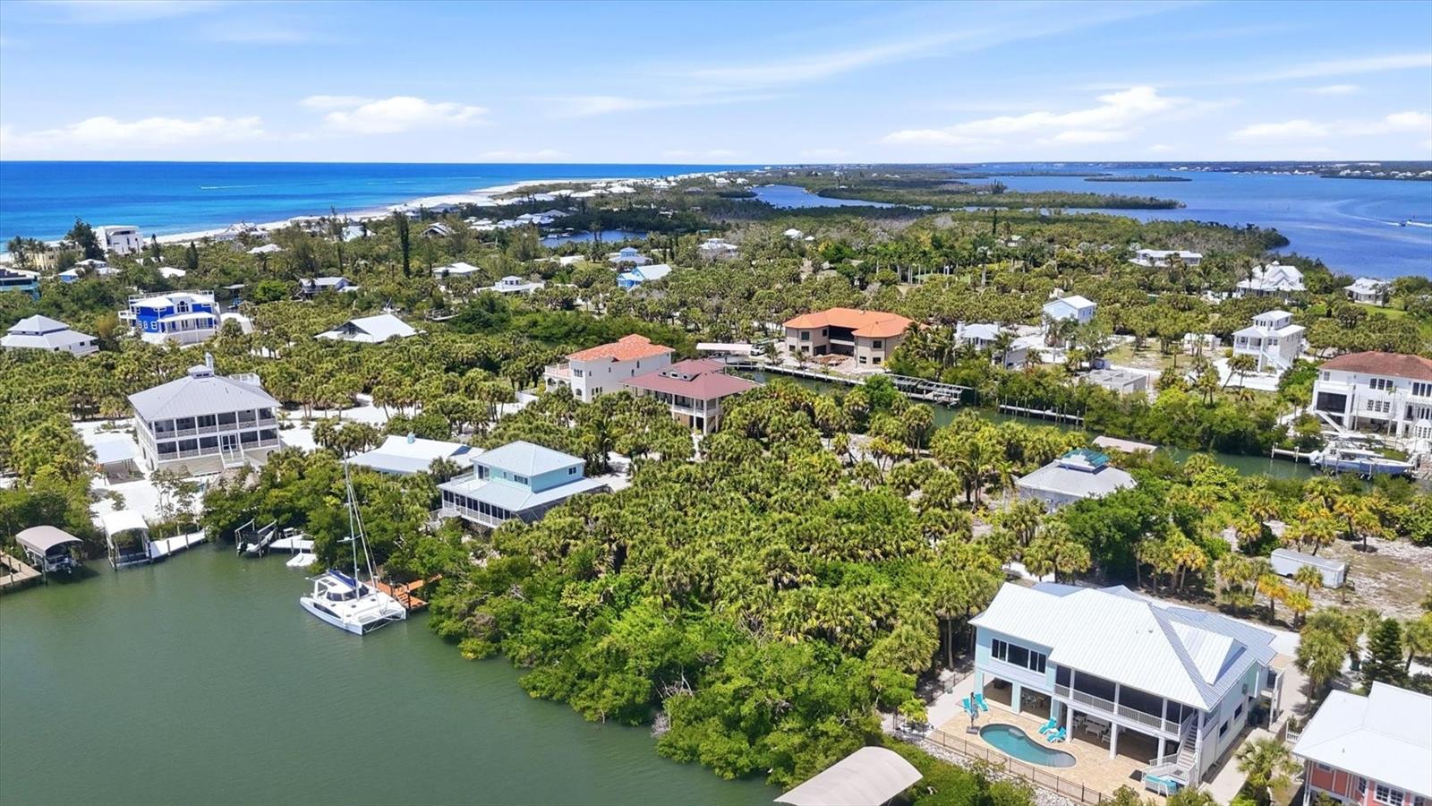 Image 24 of 29 For 70 Palm Drive