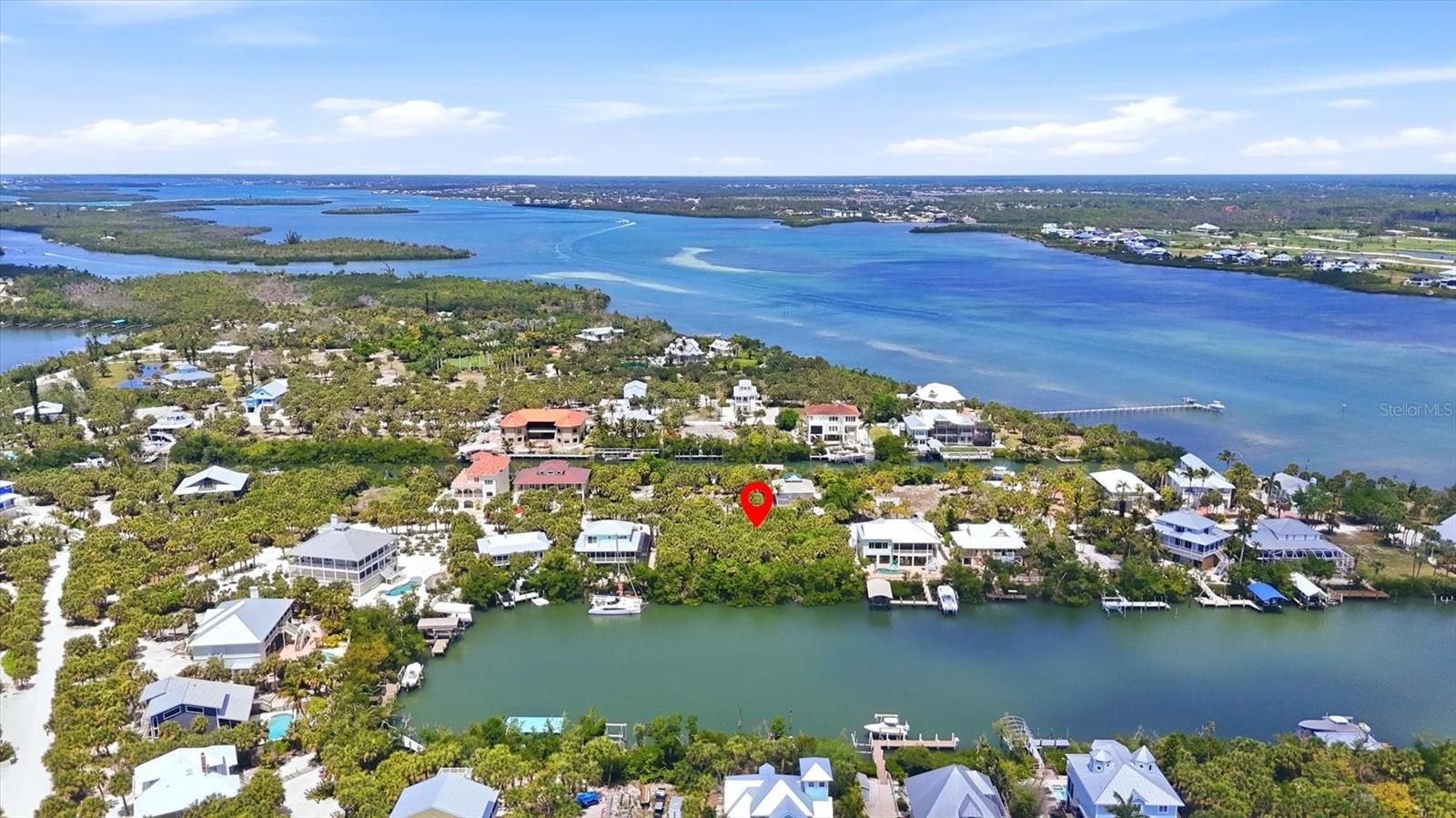 Image 8 of 29 For 70 Palm Drive