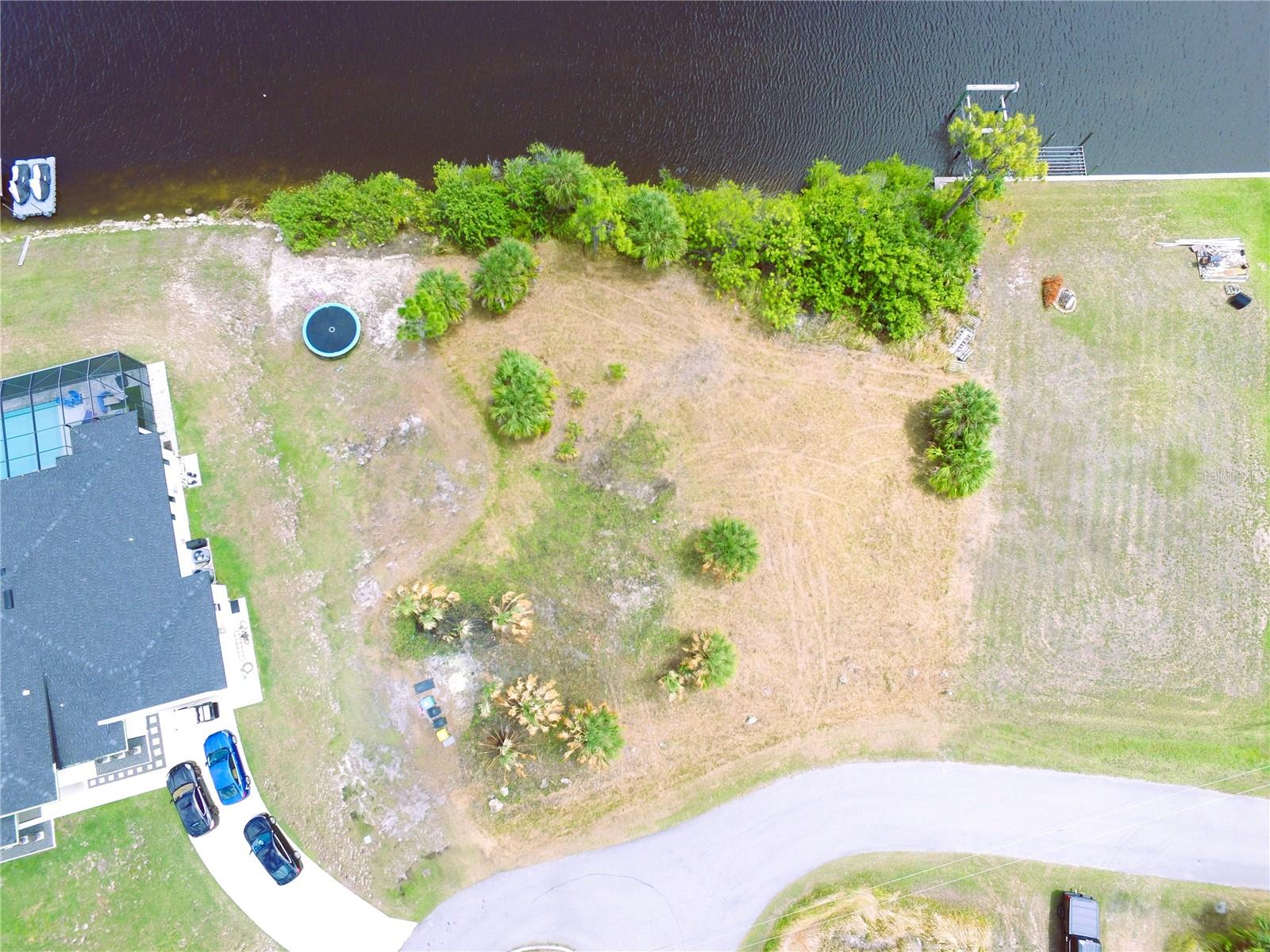 Image 5 of 11 For 13303 Irwin Drive