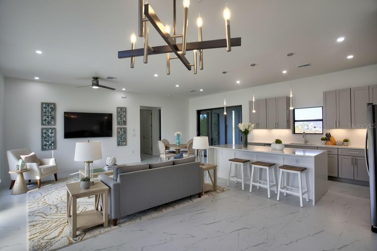 Image 21 of 40 For 9574 Salt Lake Street