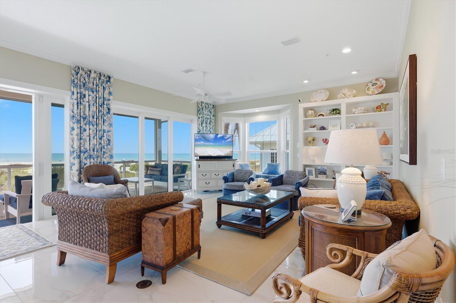 Image 12 of 76 For 6950 Palm Island Drive