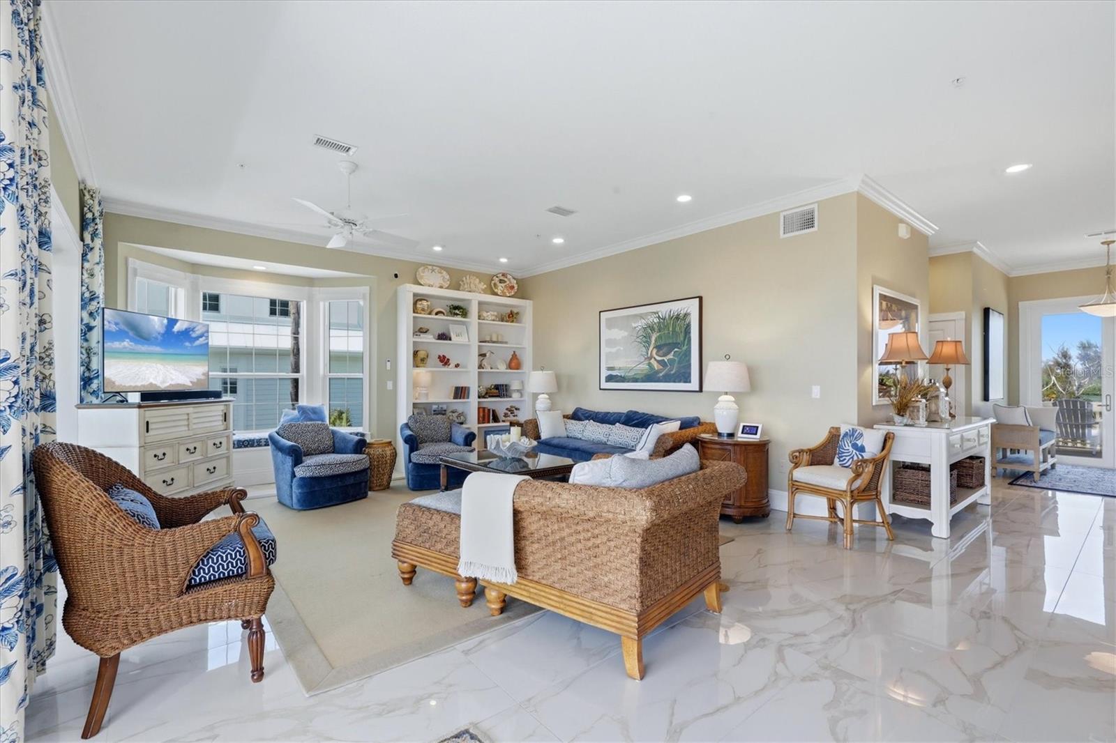 Image 14 of 76 For 6950 Palm Island Drive