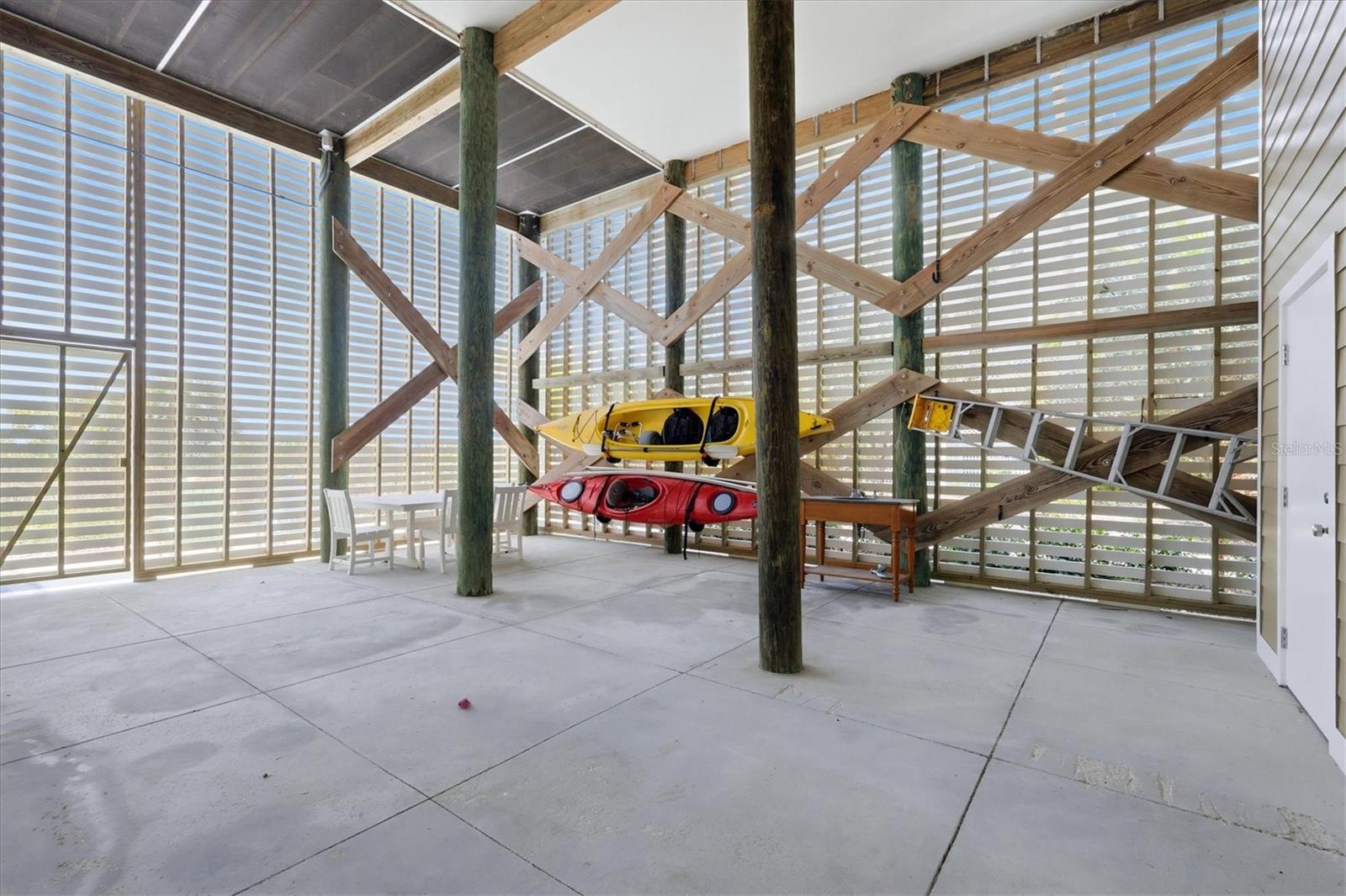 Image 53 of 76 For 6950 Palm Island Drive