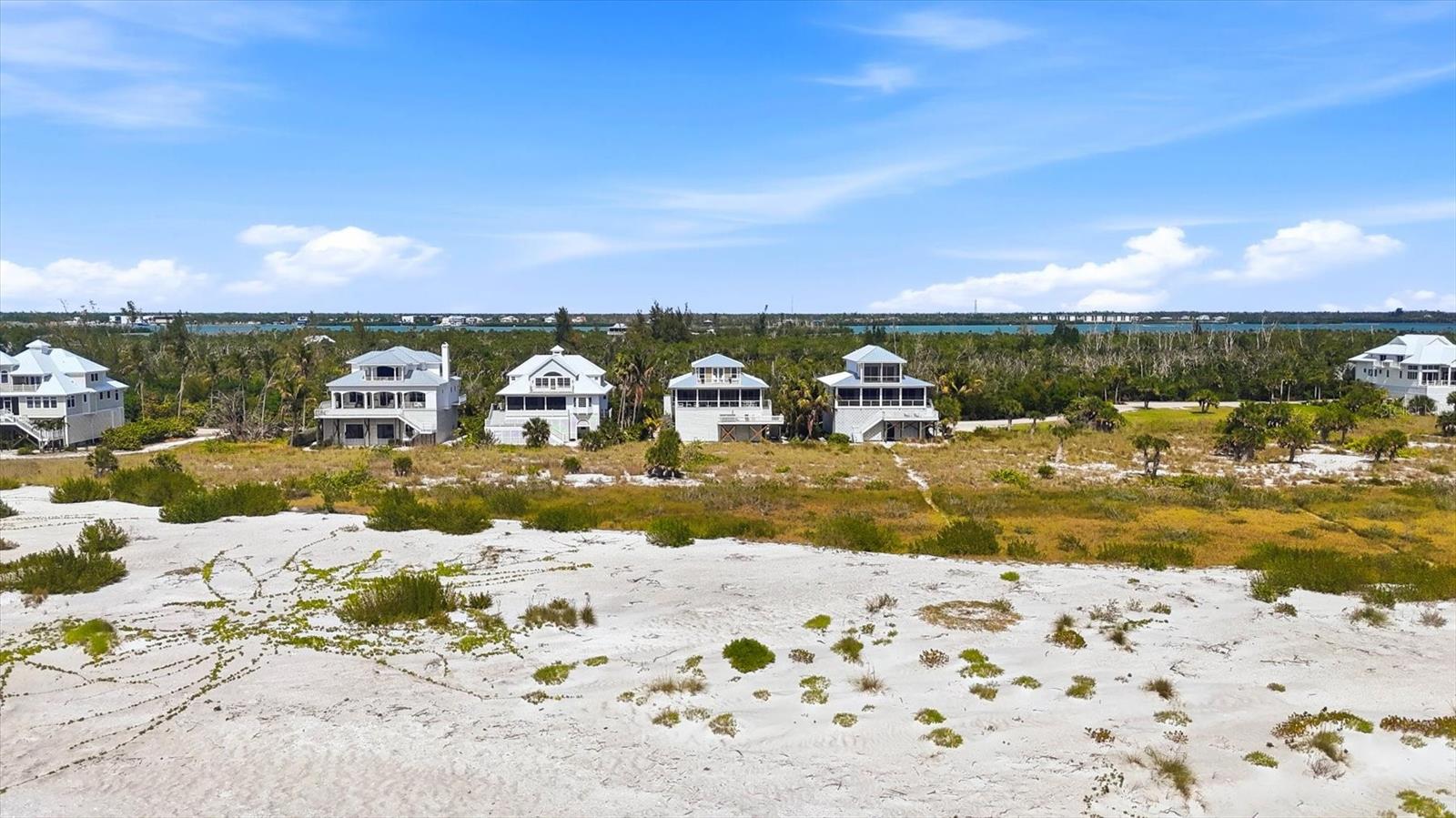 Image 65 of 76 For 6950 Palm Island Drive