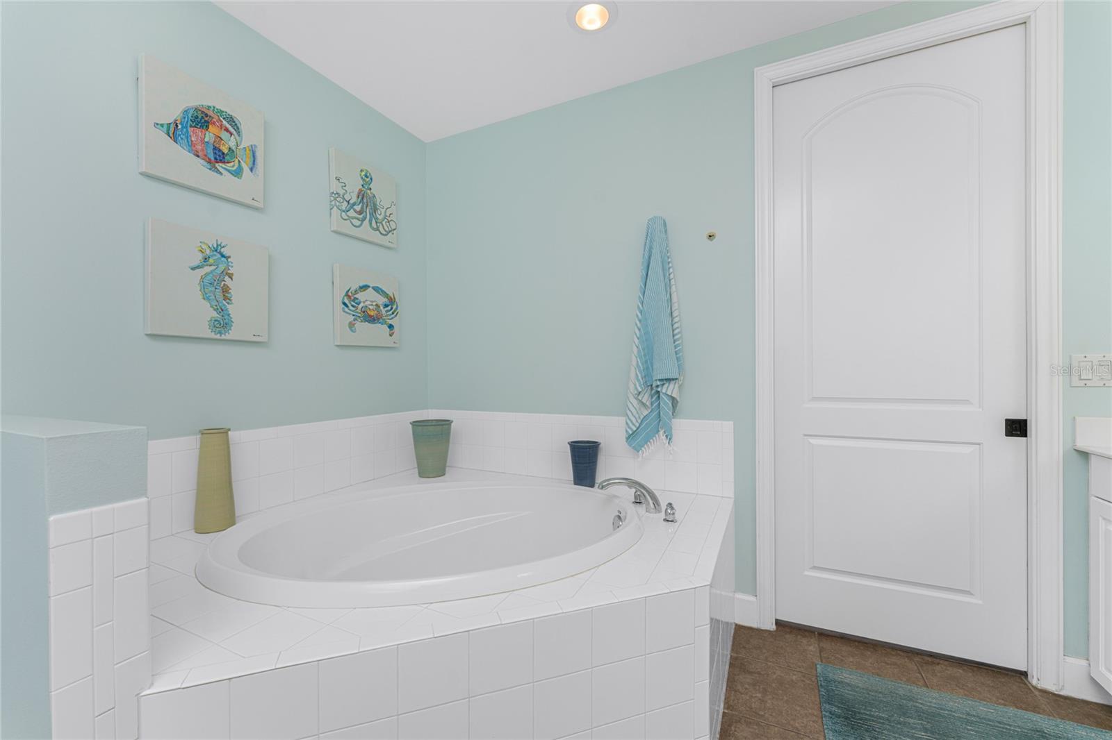 Image 42 of 83 For 11100 Hacienda Del Mar Boulevard G202 - Ren