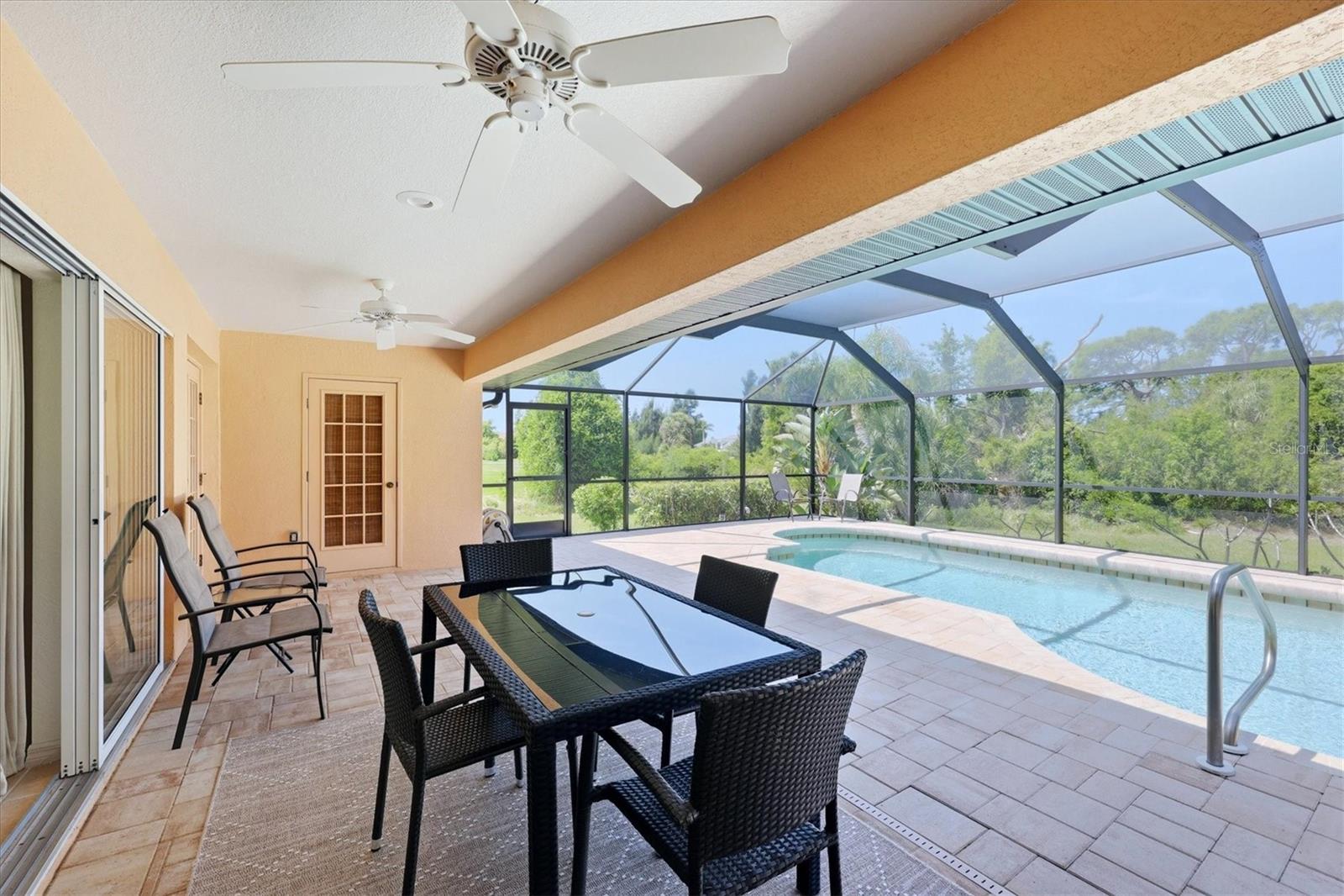 Image 13 of 39 For 4150 Cape Haze Drive